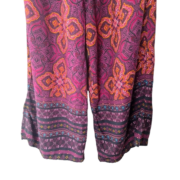 Xhilaration Off the Shoulder Cropped Elastic Waist Jumpsuit Romper Pockets Sz M - Picture 6 of 14